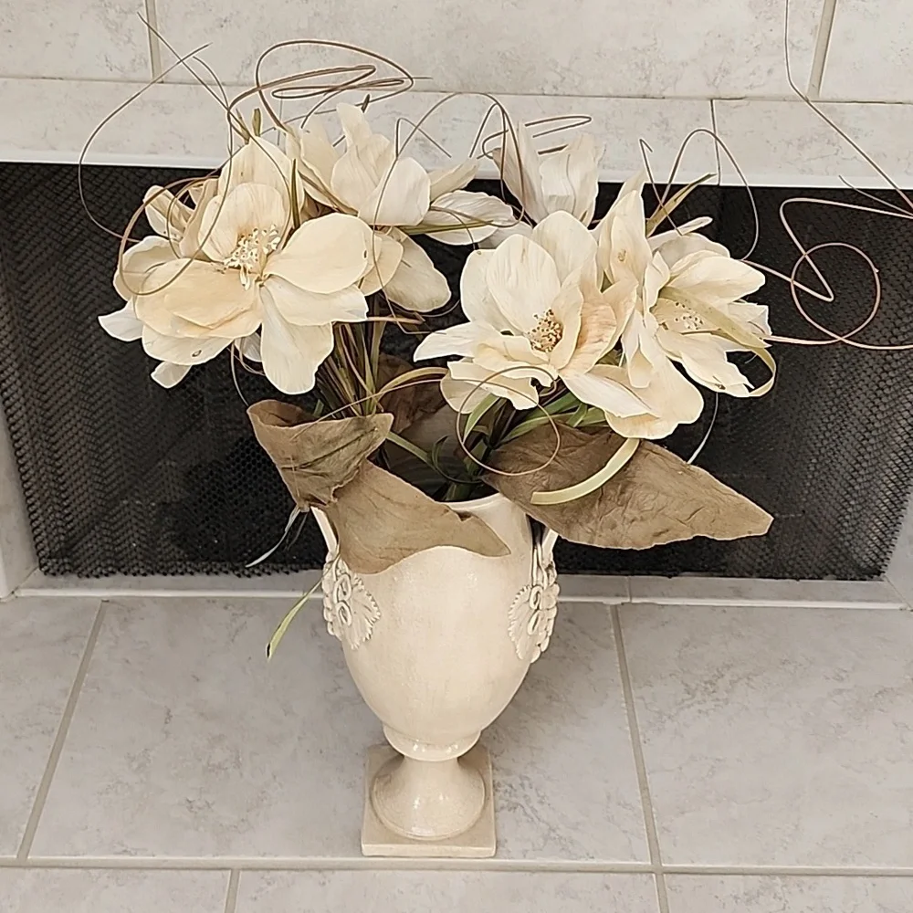 🤎 PIER 1 VASE & FLORALS 🤎